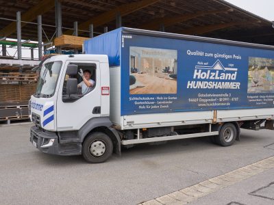 Hundshammer_Web_ 93 (1) Hundshammer_Web_ 93 (1)